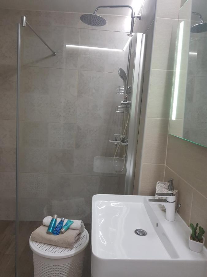 New Villa In Old Center - Pag Đảo Pag Ngoại thất bức ảnh
